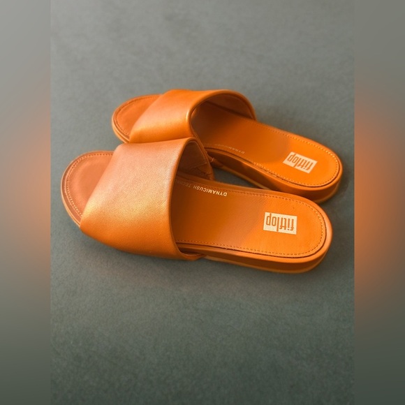 NWT Women's Gracie Leather Pool Slides Mule Color: Brown Size 5 - Picture 9 of 14